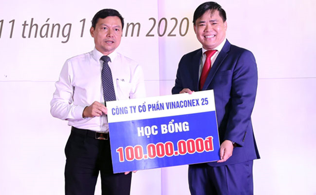 Học bổng 2020 - 2021 cho sinh viên Đai học Duy Tân lên đến hàng chục tỉ đồng