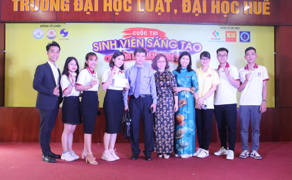 ĐH Duy Tân giành giải Nhì cuộc thi ‘’Sinh viên Sáng tạo và Quyền Sở hữu trí tuệ năm 2021’’